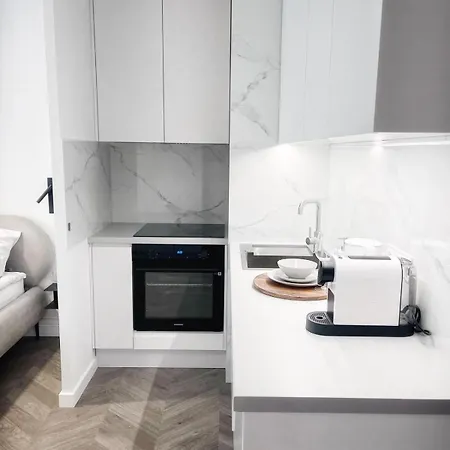 Apartment Kwintesencja Wygody W Centrum By Apartamenty Na Dni Wroclaw Wroclaw